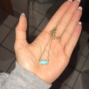 Kendra Scott necklace